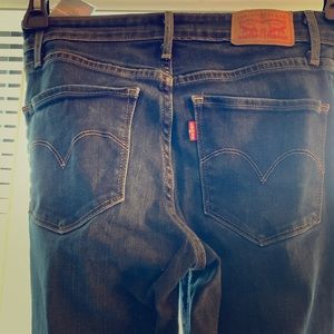 Levi jeans